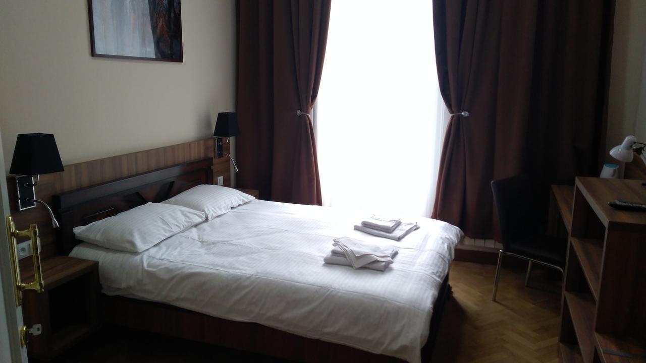 Hotel Nice Τυφλίδα Εξωτερικό φωτογραφία